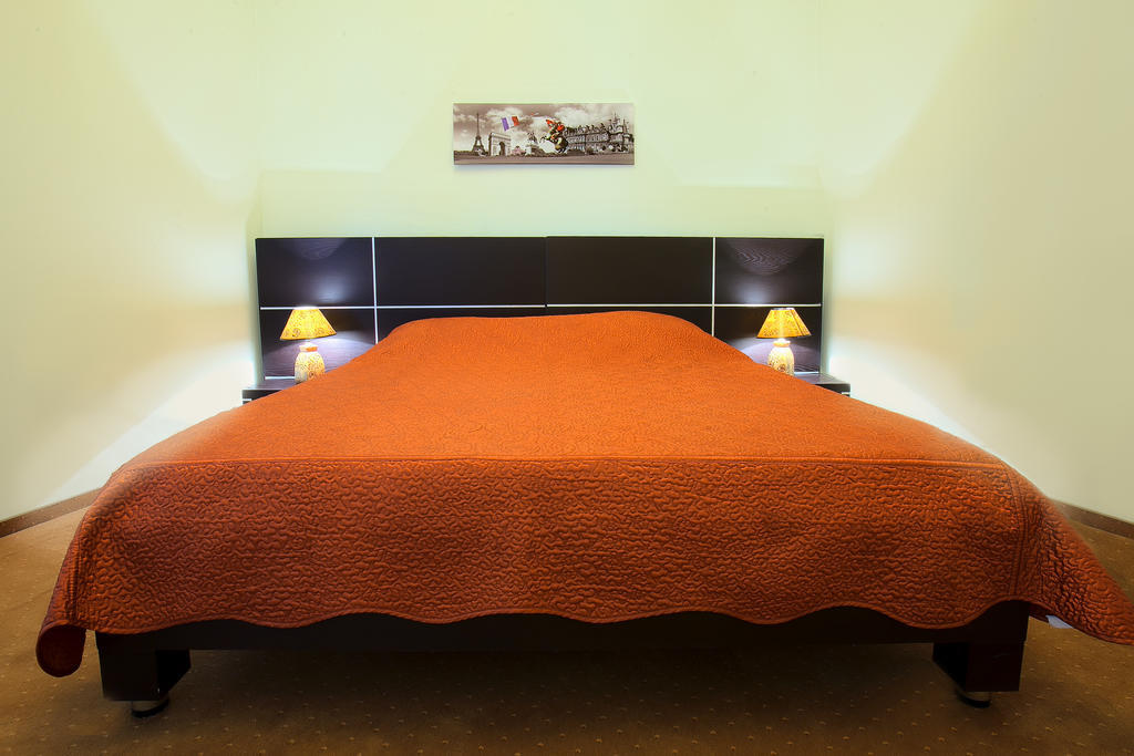 Casa Preturii Hotel Tîrgu Lăpuş Quarto foto