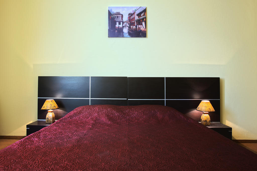 Casa Preturii Hotel Tîrgu Lăpuş Quarto foto